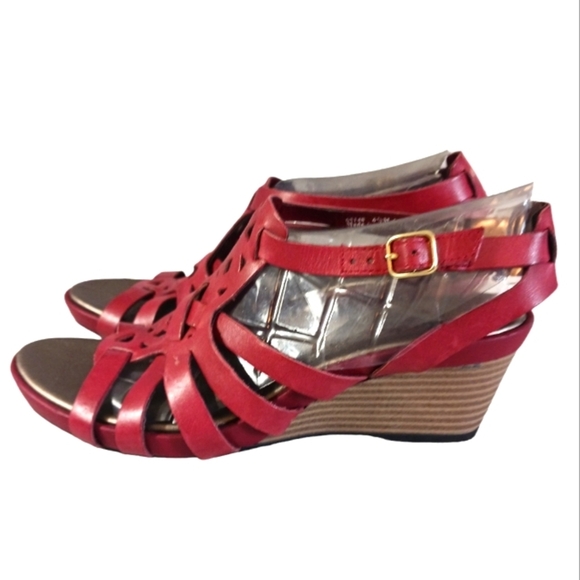 Clarks Bendables Red Gladiator Sandals Wedge Heel Strappy Sandal - Picture 5 of 12
